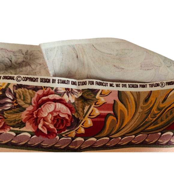 6 yards of Floral Fabric 2 Patterns One Teflon Pattern - Picture 4 of 4